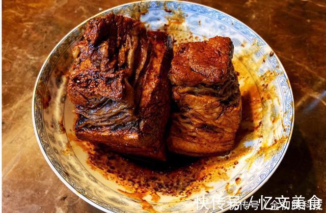 扣肉别再油炸了,学会这新做法,我家1周吃3次,大厨都夸我