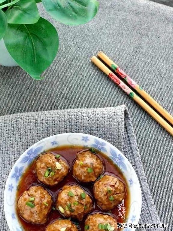 格瑞美厨|秋天养生多吃蒸菜，这个蒸菜最简单，最鲜美，好吃到停不下来