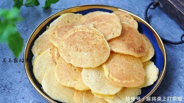 种类|早餐饼种类那么多,我就爱此物蓬松柔软越嚼越香,1分钟1个