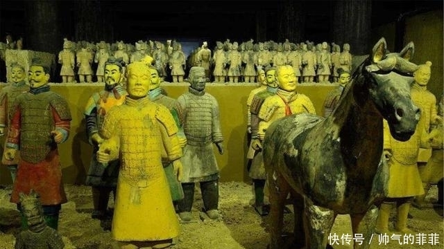 秦始皇陵里到底浇灌了多少水银?看了山顶的石榴树,就能明白了