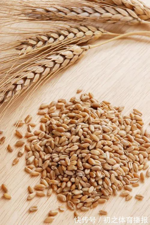 十二时辰|半夜3点醒,肝不好,5点醒,肺不好!四招远离失眠,一觉到天亮!