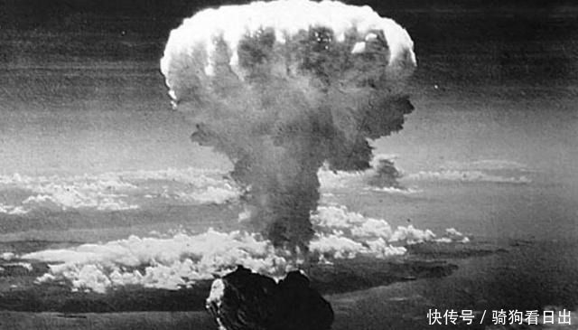 原子弹|美国当初为何不在东京扔原子弹，有三个原因，最想保此人的性命