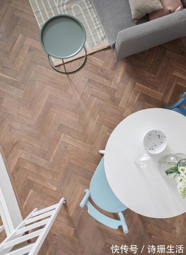 花墙|女孩的23㎡小公寓,卧室挑高释放室内空间,玄关花墙有个性,超美