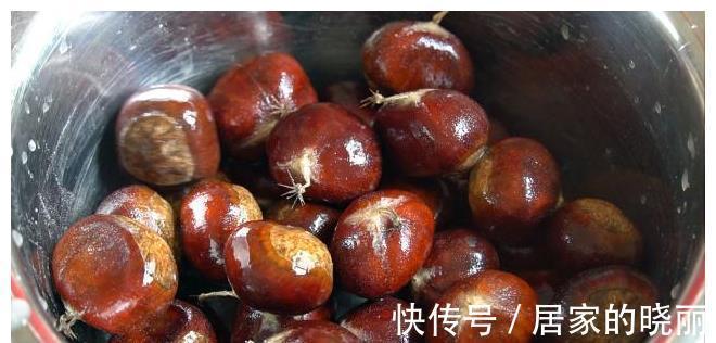 上下盘|按这三步来,十分钟就吃到软糯香甜的炒栗子,个个笑开口,超好剥