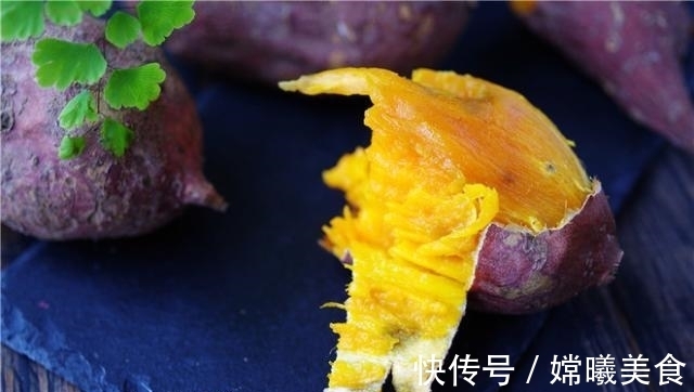 烤红薯时,别直接上锅烤,多加这一步,红薯香甜又细腻,更好吃!
