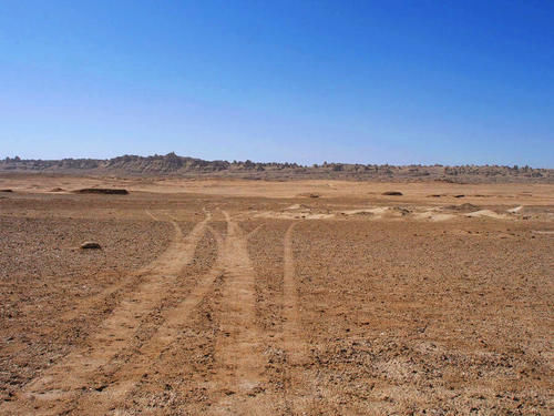 地球上最像火星的地方，荒凉寂寞寸草不生，住一晚太空舱2000块