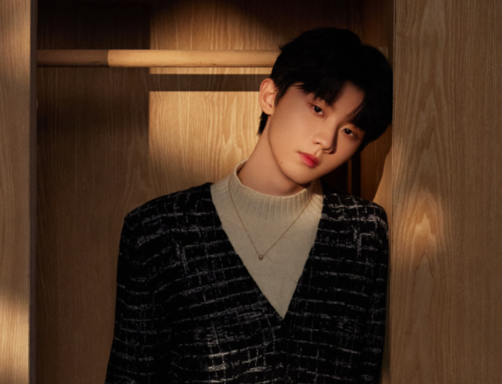 #0000ff歌词蔡徐坤