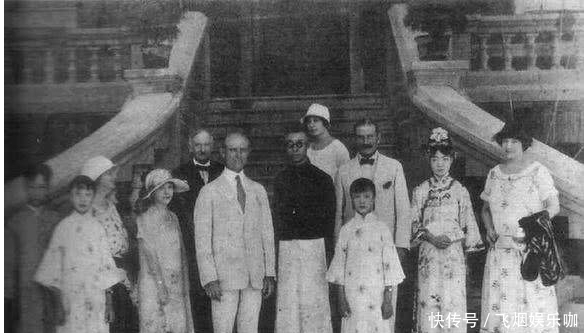 婉容|末代皇后婉容与侍卫私通，生的孩子被处死，侍卫却成了千万富豪