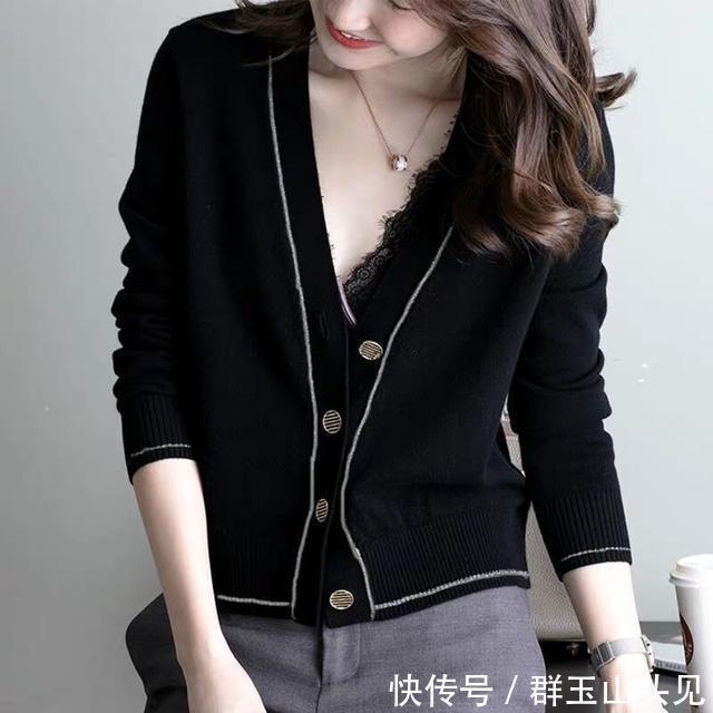 45-66岁女人,入秋建议多穿这“针织开衫”,不失典雅,穿出知性