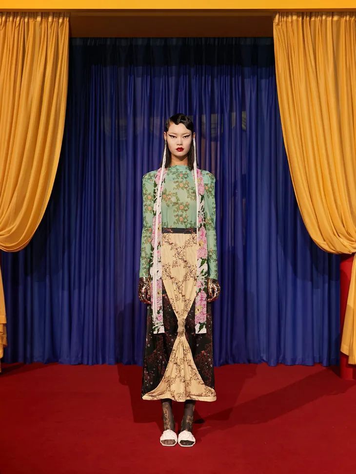 在上海时装周，发出了“哇哇哇”的声音|时髦办 | 中国式