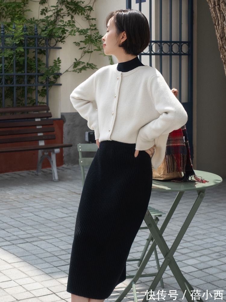 小姐姐|冬季穿搭还是“毛衣”赢了,买基础款就够,懂搭配照样赢得好气质