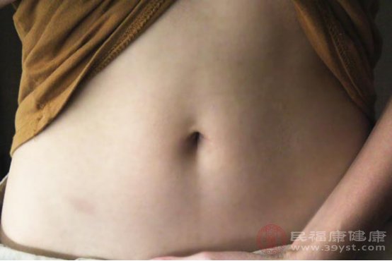 肚脐周围很痒是怎么回事