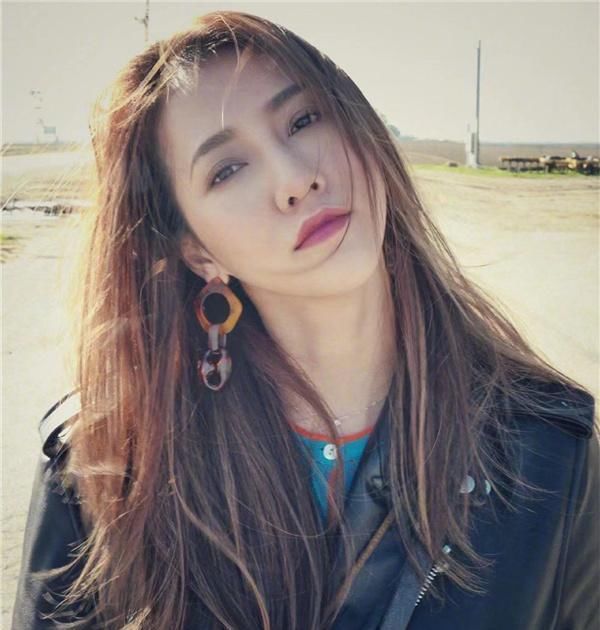 李茂称弦子淘汰后点200块炸鸡，回家偷偷掉眼泪，文字透露心疼