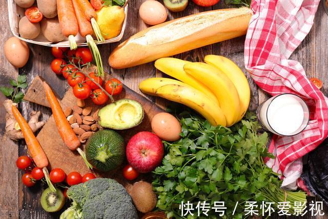 维生素c|老年人的健康离不开这三种营养素,你都补全了吗?