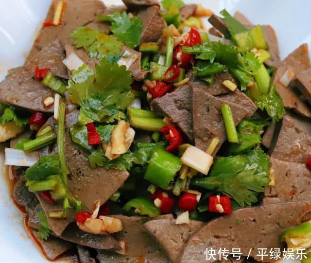 心情不好试试几道家常下酒菜,做法简单,鲜香入味,喝两杯解解闷