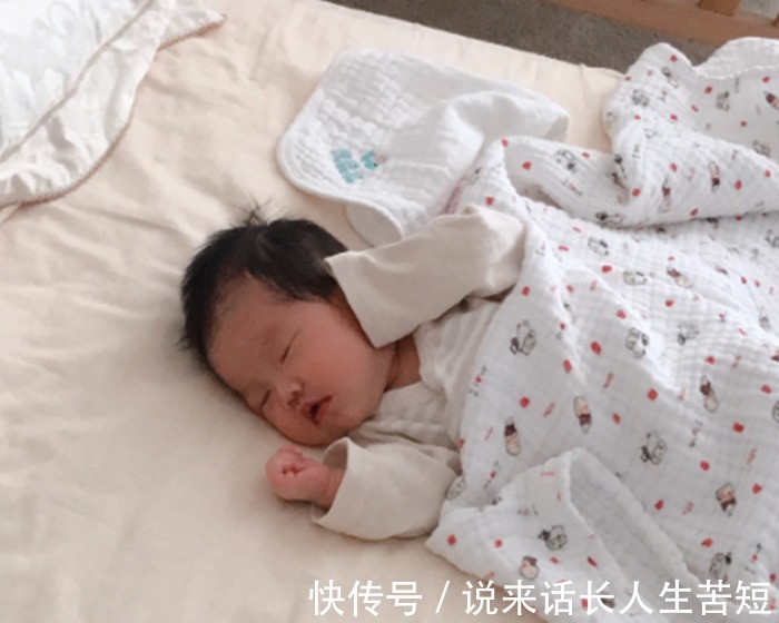 脊柱|4个错误做法,可能让宝宝骨骼“发育畸形”,很多人被蒙在鼓里