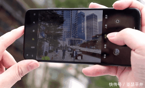 LCD|小米太努力了,这堪比果11的LCD屏幕,成功让我放弃OLED