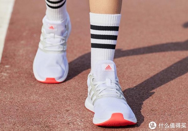 推荐 久穿不累，冬季通勤必备，8款颜值在线的adidas女鞋推荐