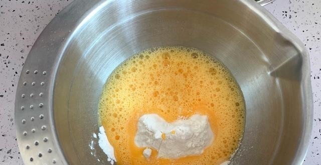 早餐推荐营养健康的鸡蛋饼,简单几步帮你搞定,快来学!