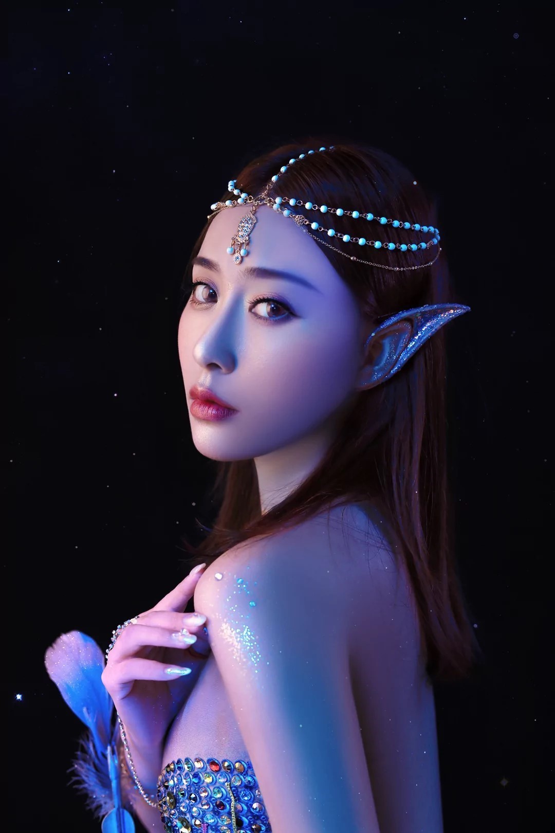 小姐姐|时尚精致的COOS服装, 搭配起来更好看, 你喜欢COOS服装吗