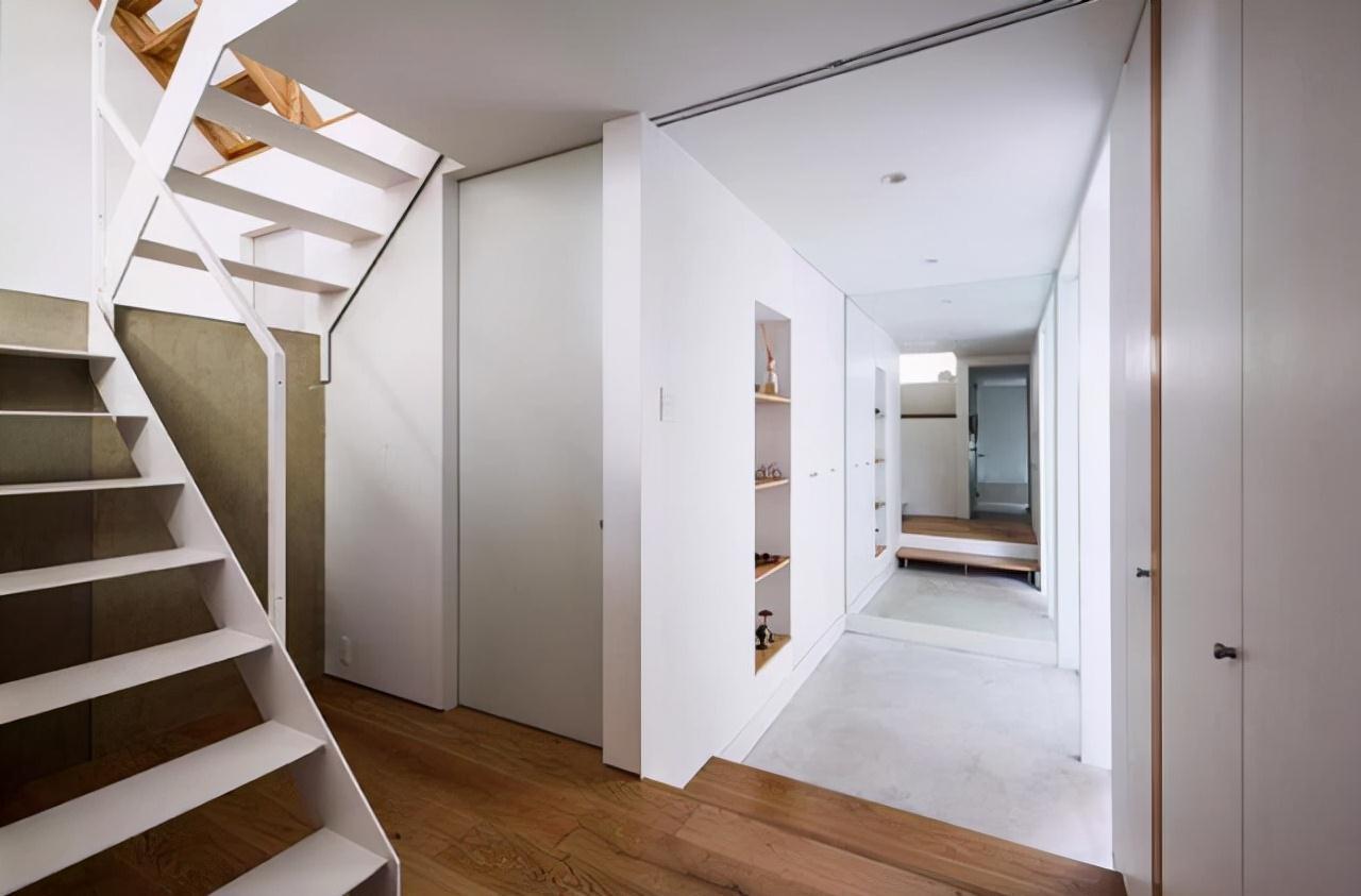 错层|日本的独栋小别墅，利用错层让面积扩大了2倍，瞬间变成大豪宅