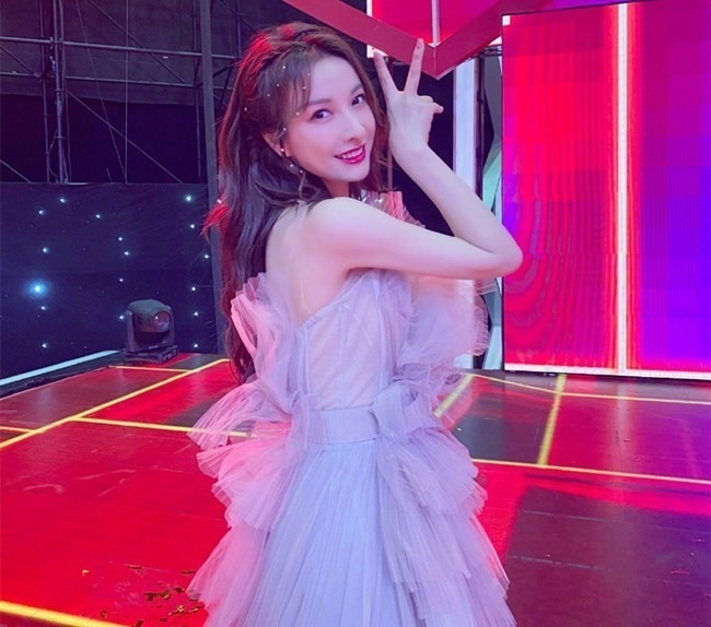 节目 吴昕自曝没收到姐姐邀约,亲自给台长发信息!顶替娄艺潇的是她