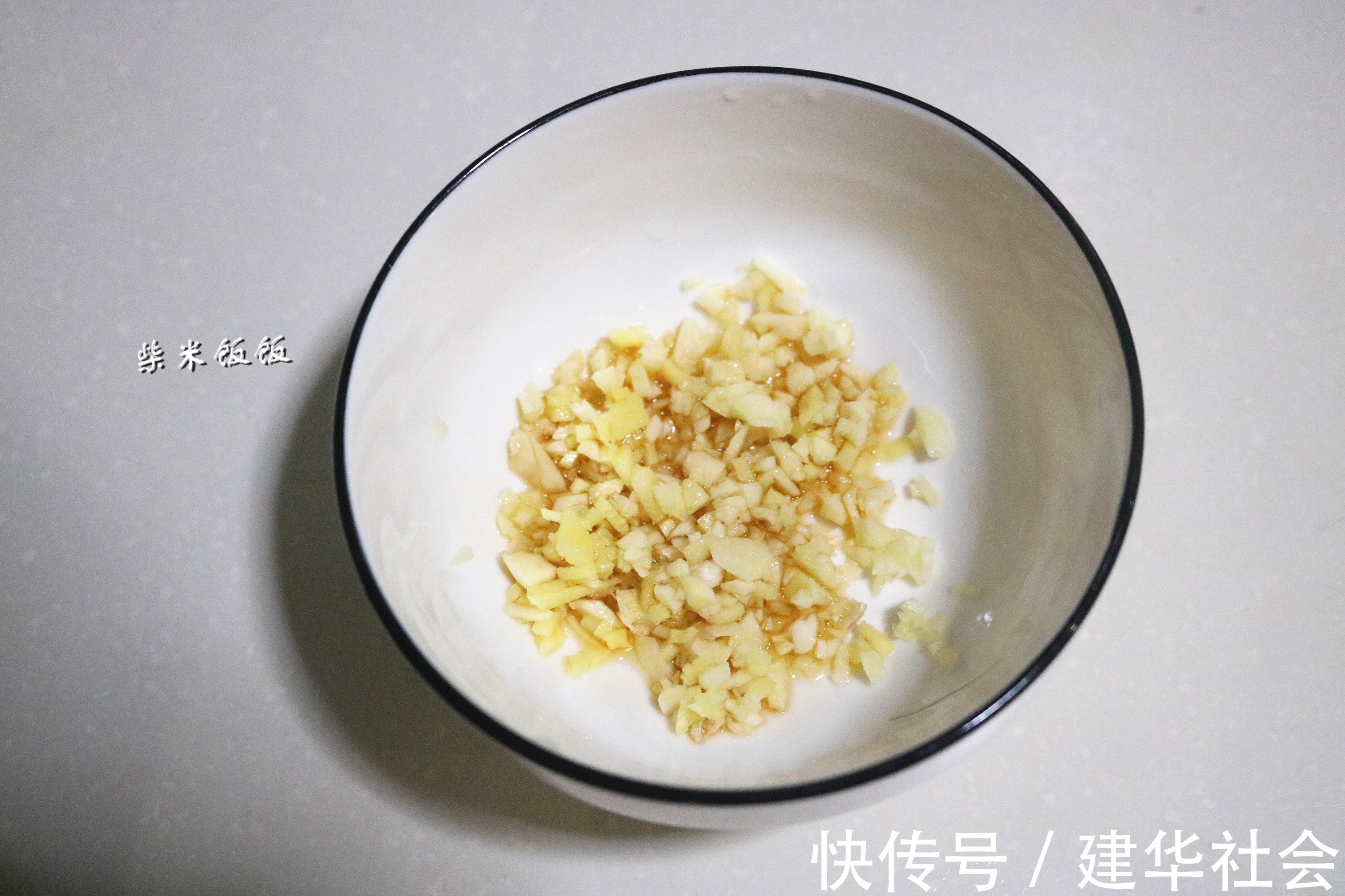 上火|鸡肉这做法真简单,不煮不炒,全程无油烟,好吃不上火