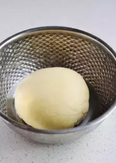 手擀面,只需多加一种原料,面条好吃又筋道,你真的知道吗?