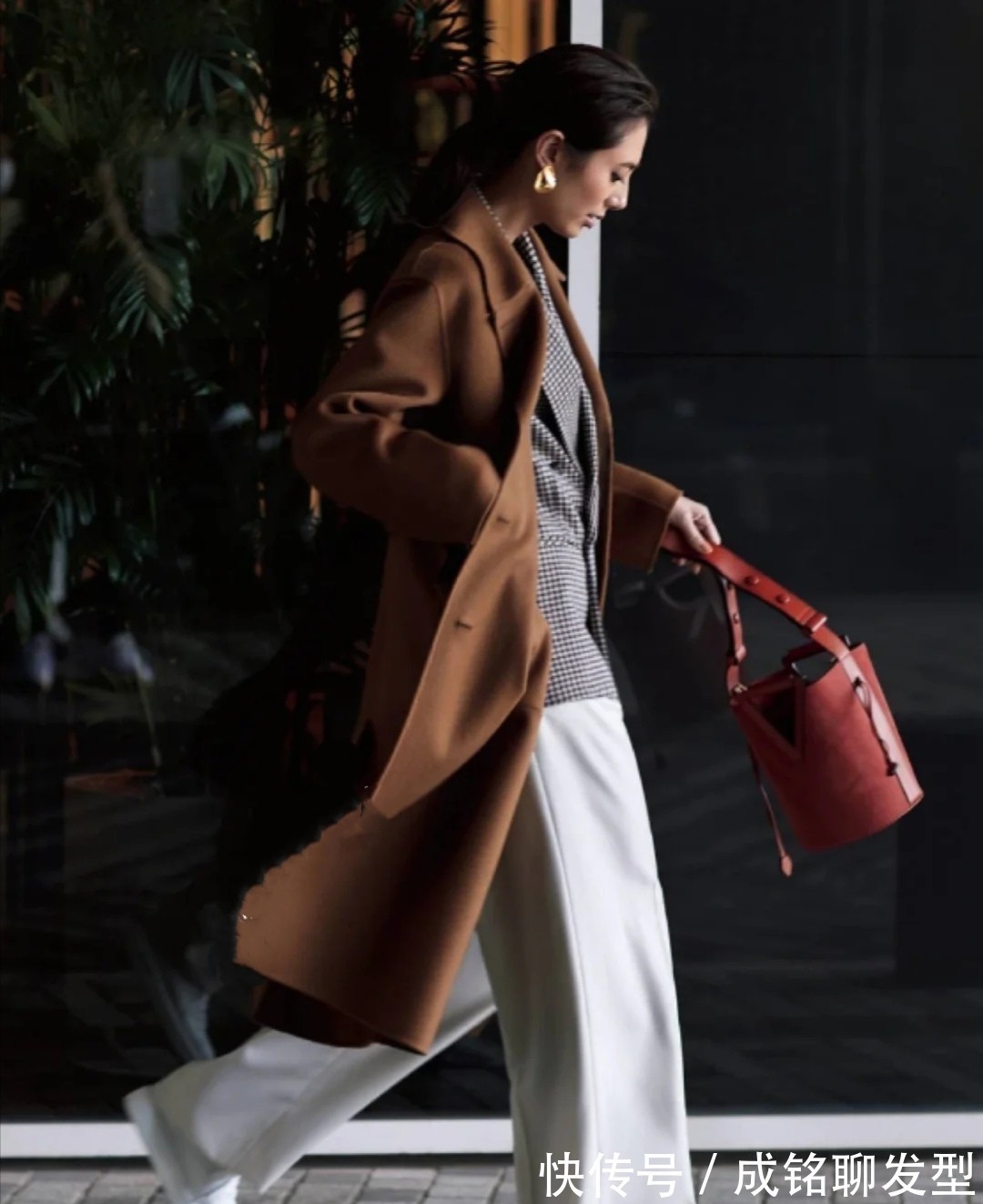 雷区|女人到了中年,就算颜值高、身材好,也要避开这三个穿搭雷区