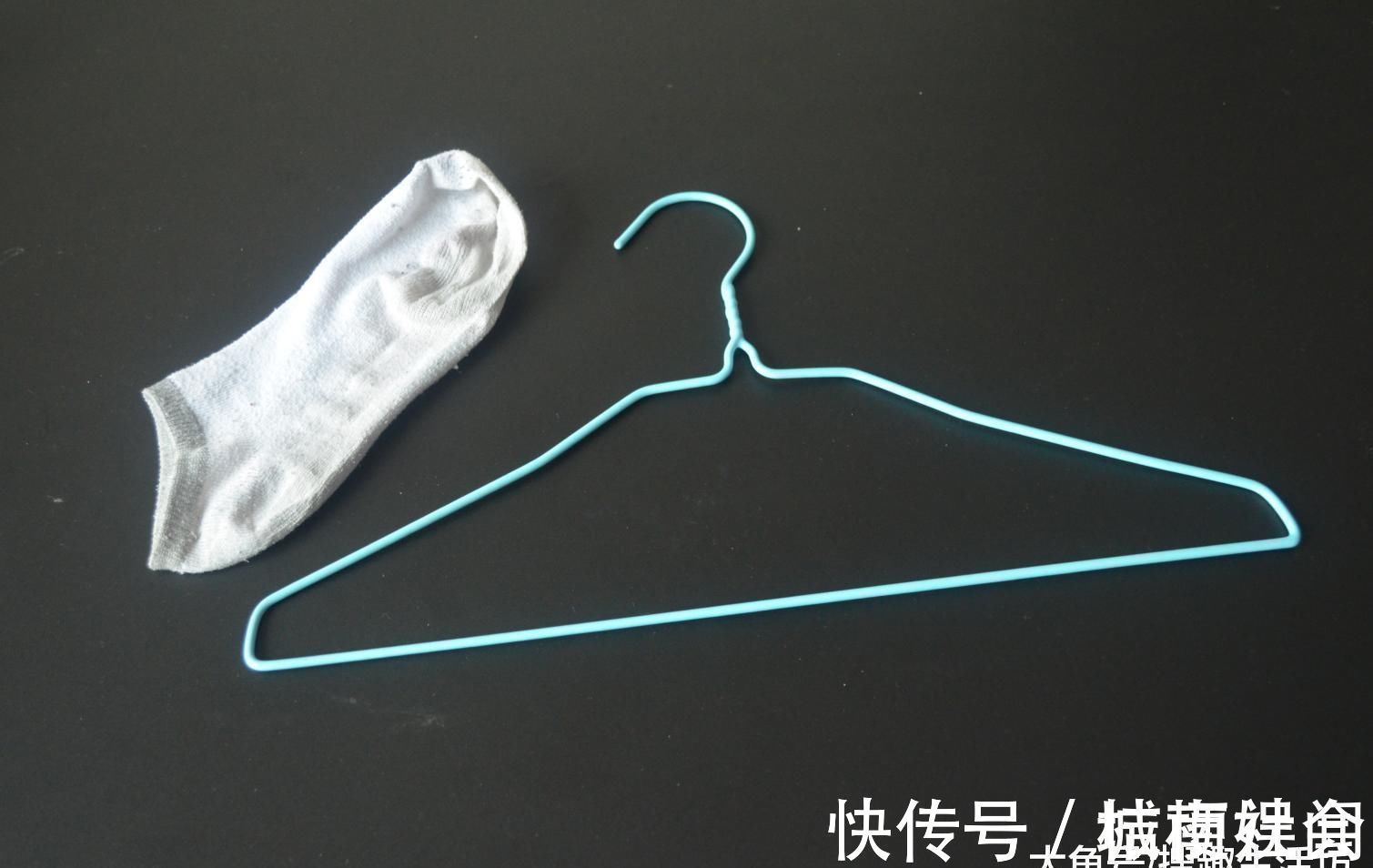 小圆|袜子剪一剪套在衣架上太实用了, 解决了很多家庭的困扰, 赶紧试试