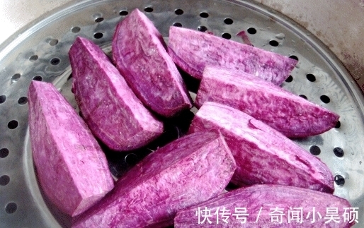 养颜|女人不想变水桶腰、大象腿，3种水果可以当饭吃，减脂又养颜！