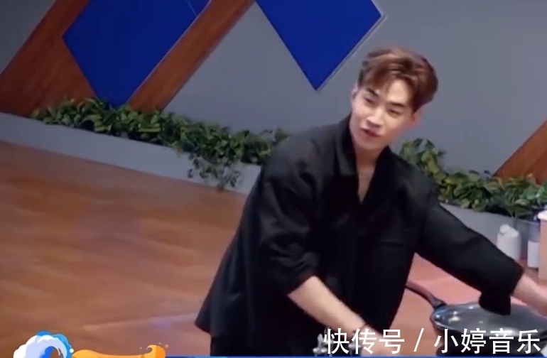 韩庚|王一博、韩庚、张艺兴和刘宪华拼厨艺,有惊艳,有尴尬