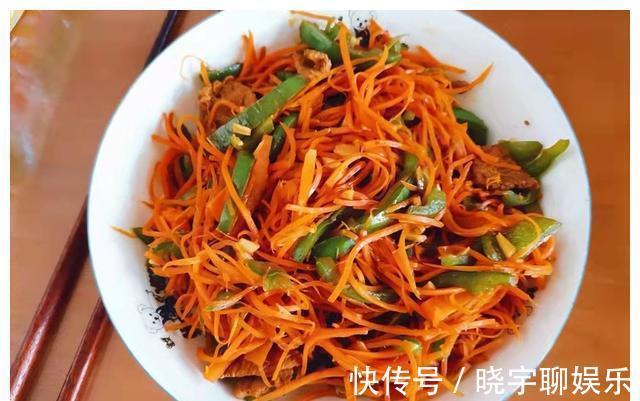 圣女果|期末孩子学习忙,7种“护眼”食物要多吃,对眼睛好,营养还便宜