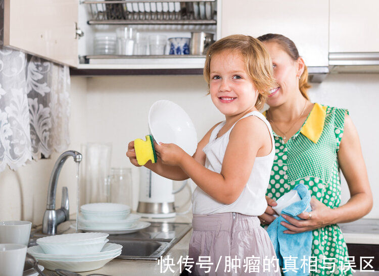 性生活|长期用洗洁精洗的碗筷，会不会致癌？安全使用洗洁精，牢记4点