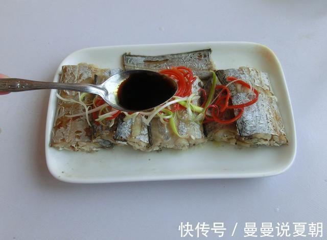 黄眼睛带鱼和黑眼睛带鱼，同样是带鱼，老渔民告诉你，到底差在哪