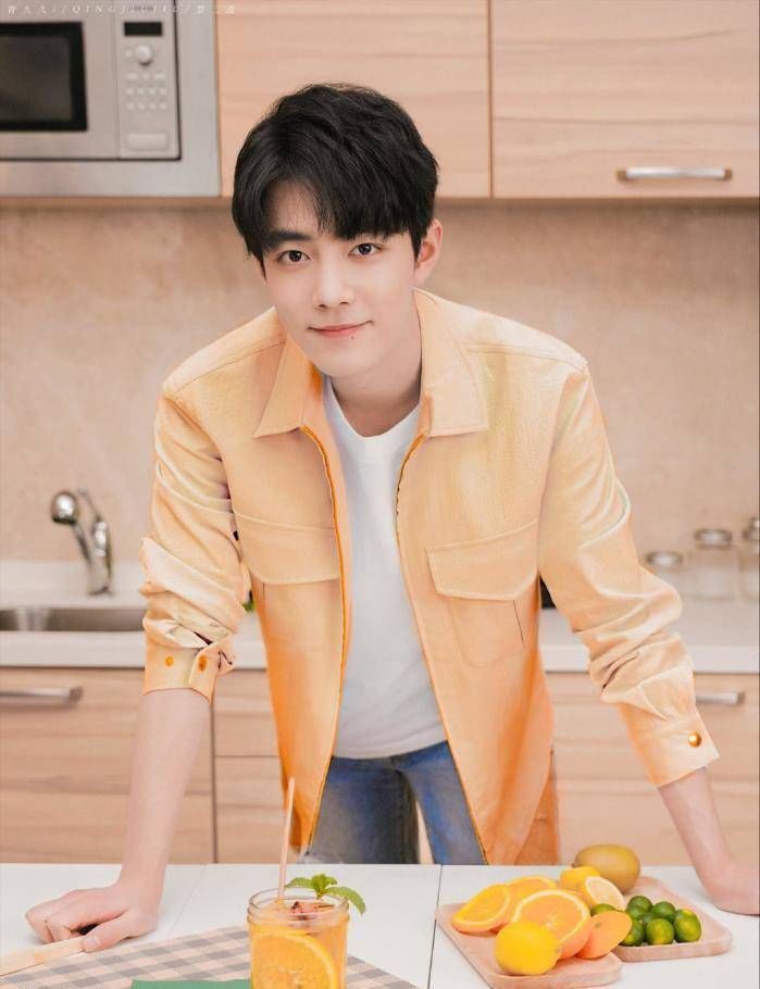 浙江卫视|圈内人再发声,博君一肖是假的,肖战值得粉丝等