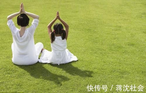 乳房|乳腺增生多是“气”出来的?这4件事踏实做好,女人要记住