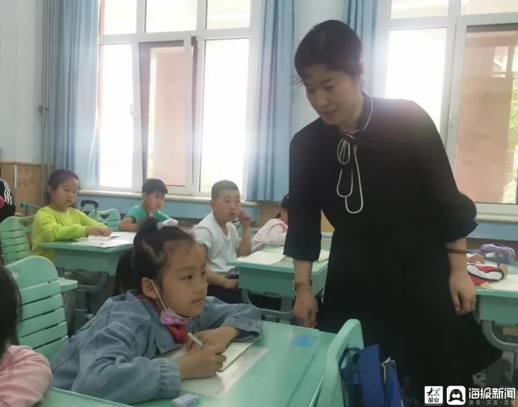 复习课|青岛金水路小学“小数点”工作室开展低年级数学复习课教学策略研究活动