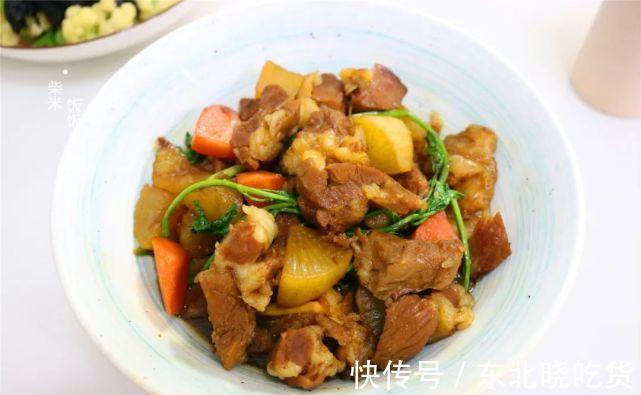 羊肉别总炖汤了，试试这个做法，鲜香又滋补，现在吃最合适