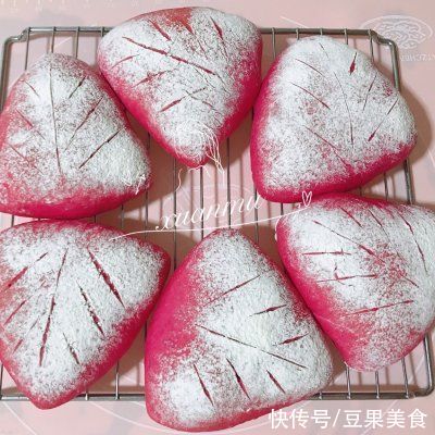 大人|火龙果软欧这么做大人孩子都爱吃