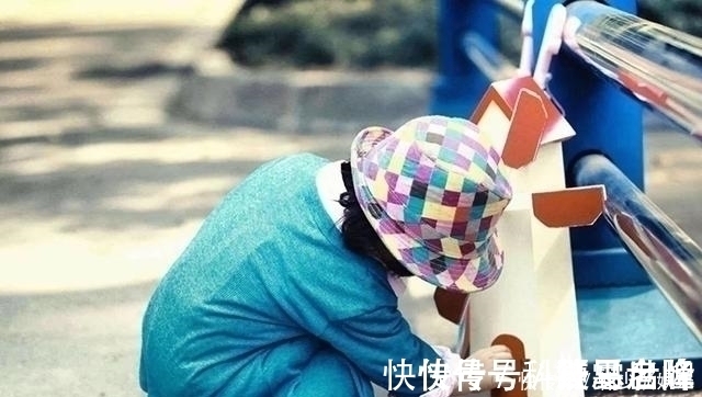 想象力|孩子的这五种行为,会让家长很头疼,但别制止,这是他聪明的表现