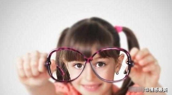 视力|让近视来的晚一些,保护宝宝视力,从这个阶段就要开始