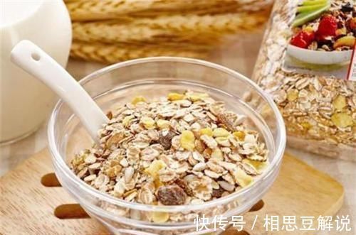 豌豆苗|人到中年,坚持吃3种食物,补血益气,延缓衰老,改善皮肤