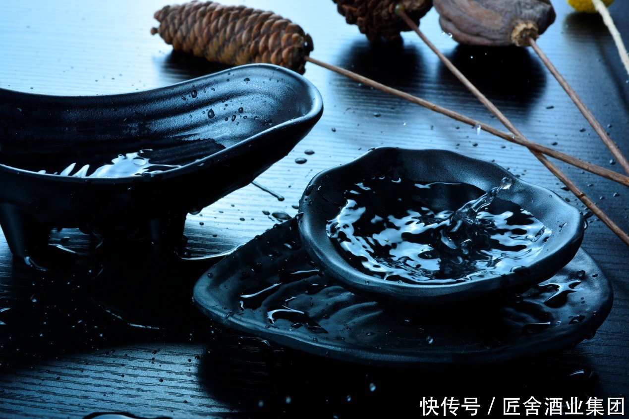 无色透明|3分钟让你全方位了解白酒!再也不怕选不到好酒了!