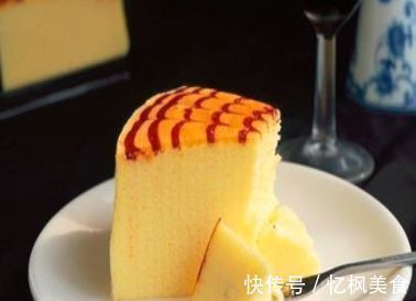 网红爆款入口即化的轻乳酪蛋糕，教你做到不开裂，不塌陷，零失败