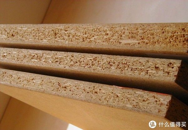 密度板|浴室柜板材选购指南：颗粒板、密度板、多层板、生态板哪种好？