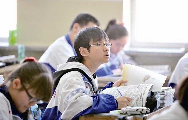 名字|爸爸姓“黄”,给女儿取名太“霸气”或成全国唯一,网友:真敢起