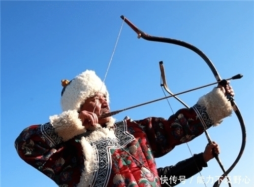 弓臂|北方天寒地冻，没有造弓箭的竹子，为何游牧民族骑射比中原还凶猛