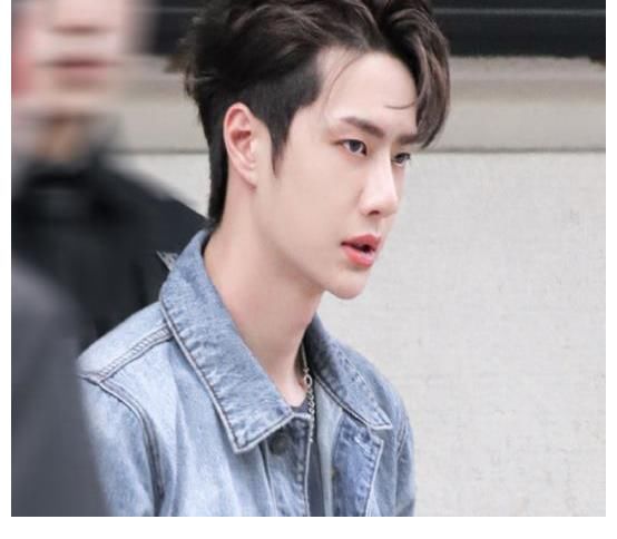 火药味|《这就是街舞》：导师合体吃火锅宴，王一博怒抢香菜火药味十足