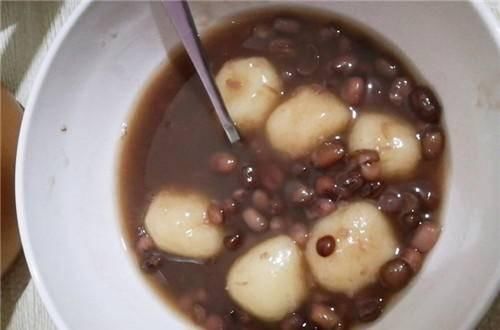 它是“补血神器”，改善血液循环，脸色红润小脸水灵